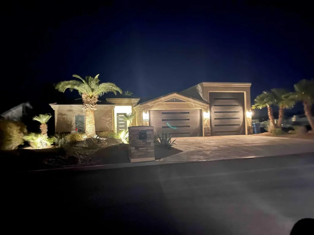 Havasu Hideaway at night