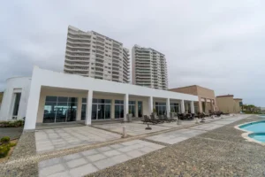 Los Portales beach side facing